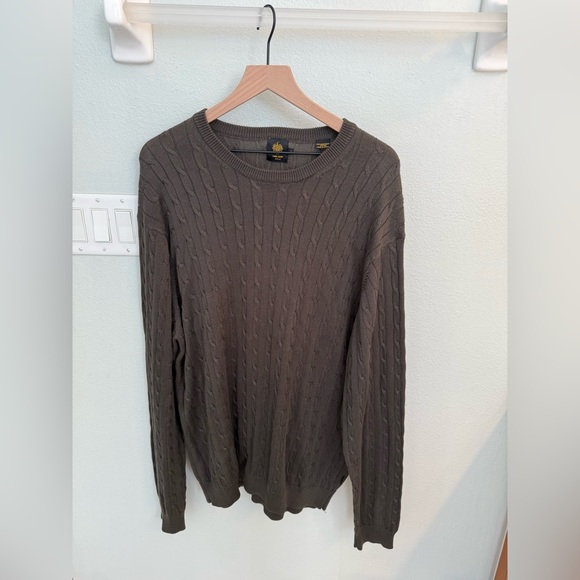 trump golf Other - Trump golf Men's Cable Knit Sweater - Olive Green